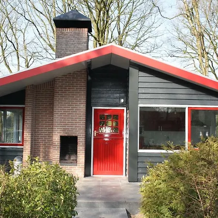 Park De Haeghehorst 홀리데이파크 에르멜로